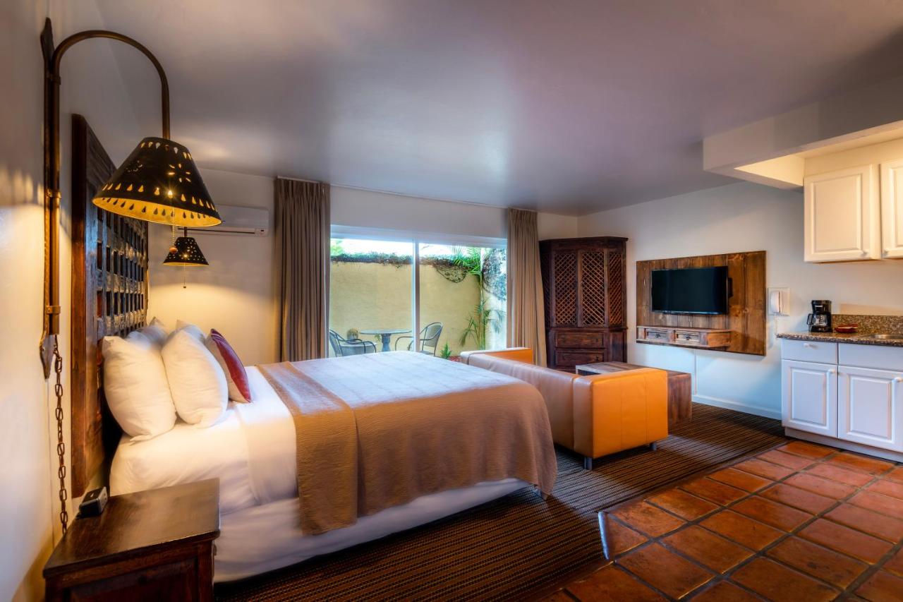 | Hotel Pepper Tree Boutique Kitchen Studios - Anaheim