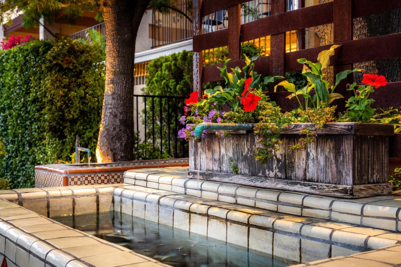  | Hotel Pepper Tree Boutique Kitchen Studios - Anaheim