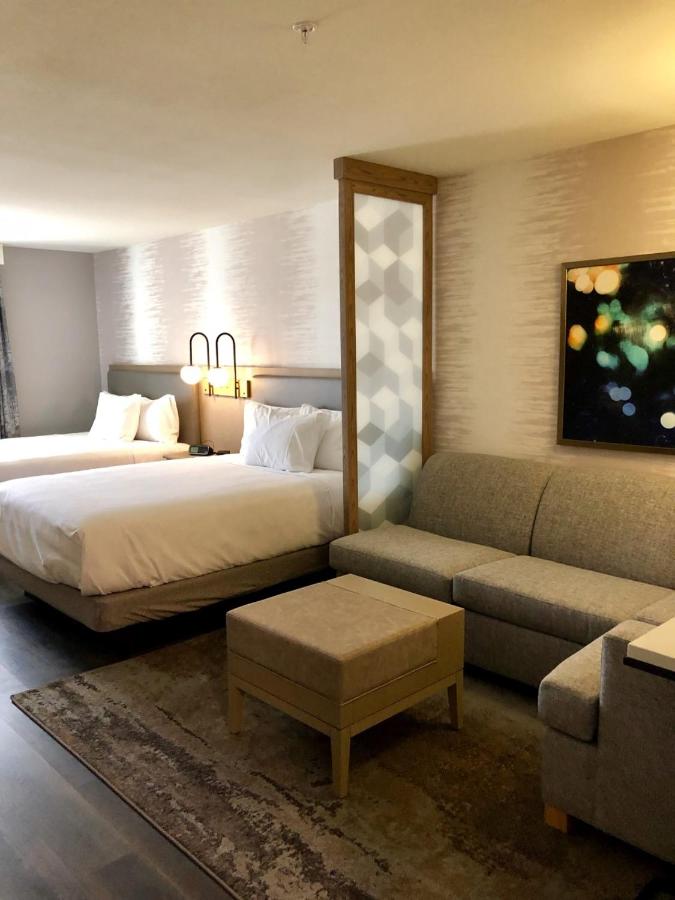 Queen Room with Two Queen Beds at Hyatt Place Santa Barbara