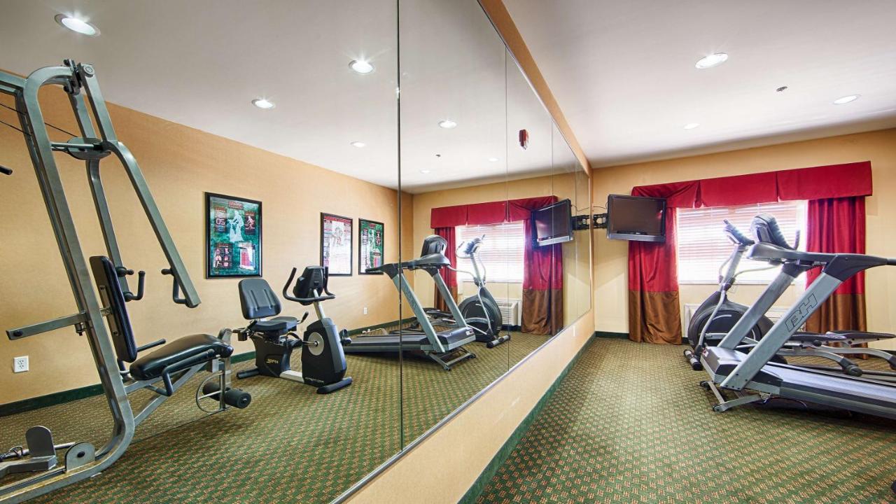  | Best Western Plus Olive Branch Hotel & Suites