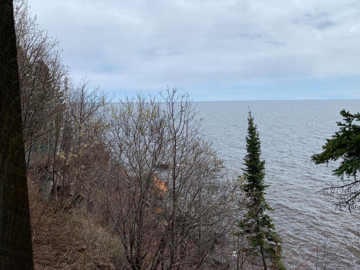 | Cliff Dweller on Lake Superior