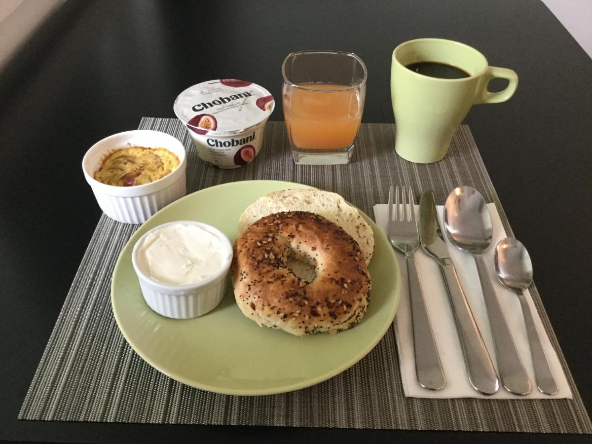 | Hale 'Ohu Bed & Breakfast
