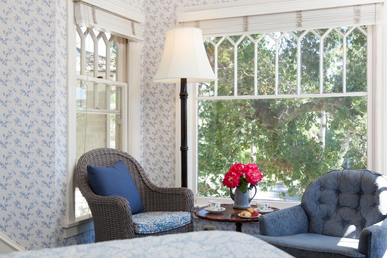 | Cheshire Cat Inn & Cottages