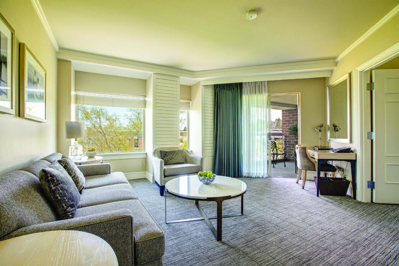  | Woodmark Hotel & Still Spa