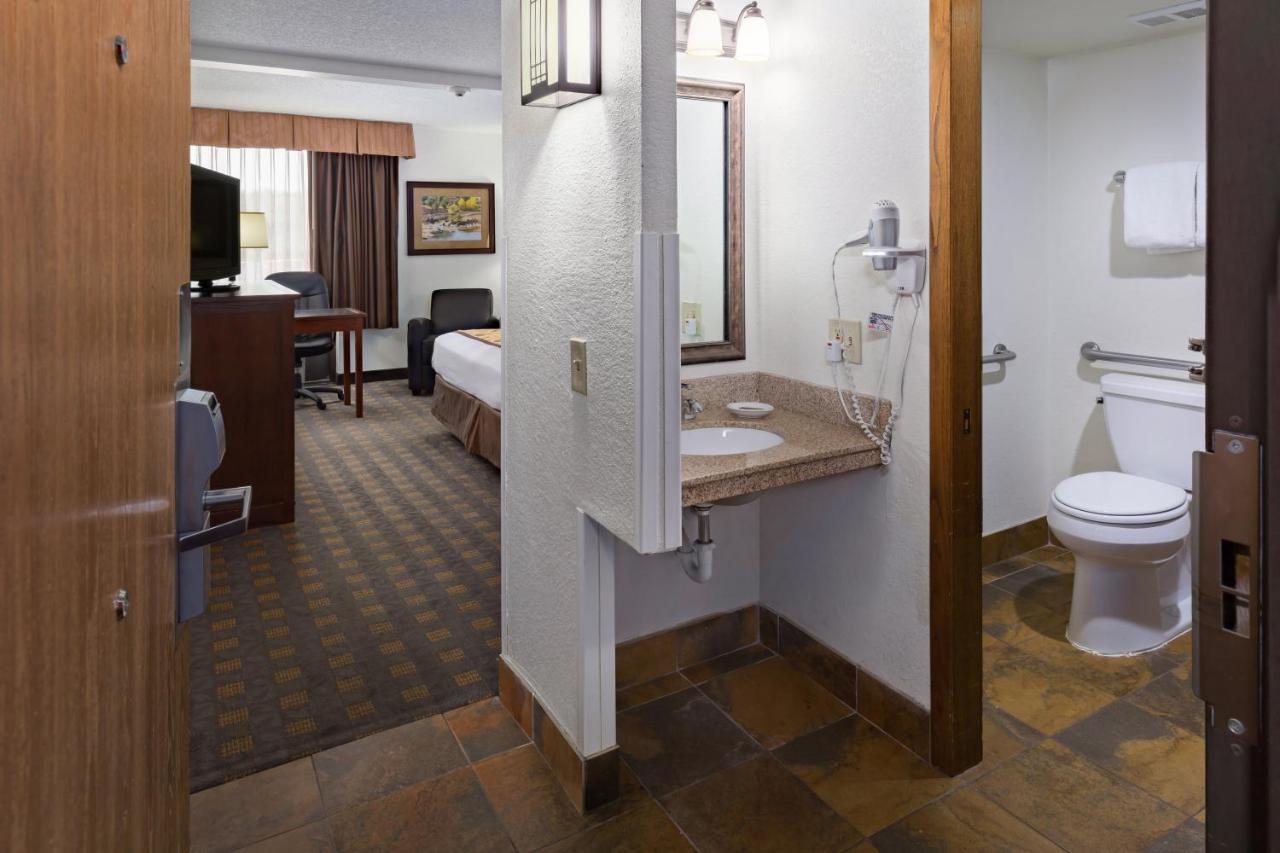  | Ramkota Hotel - Casper
