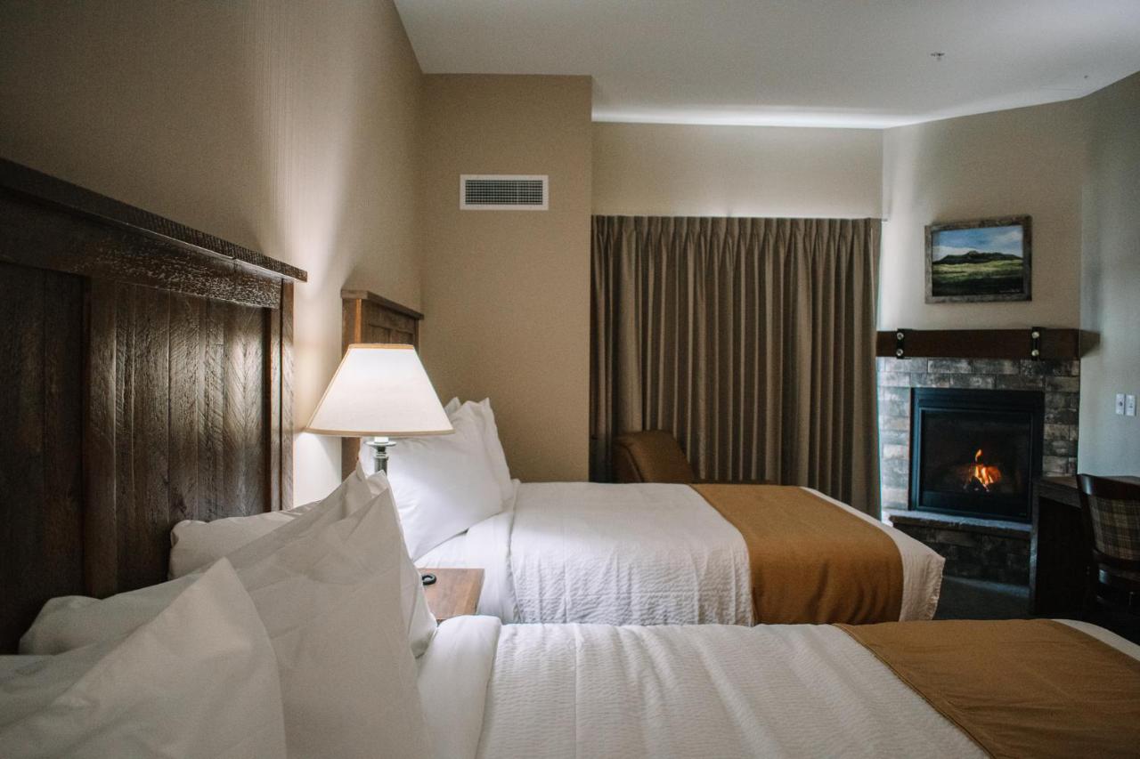  | The Lodge at Mauston