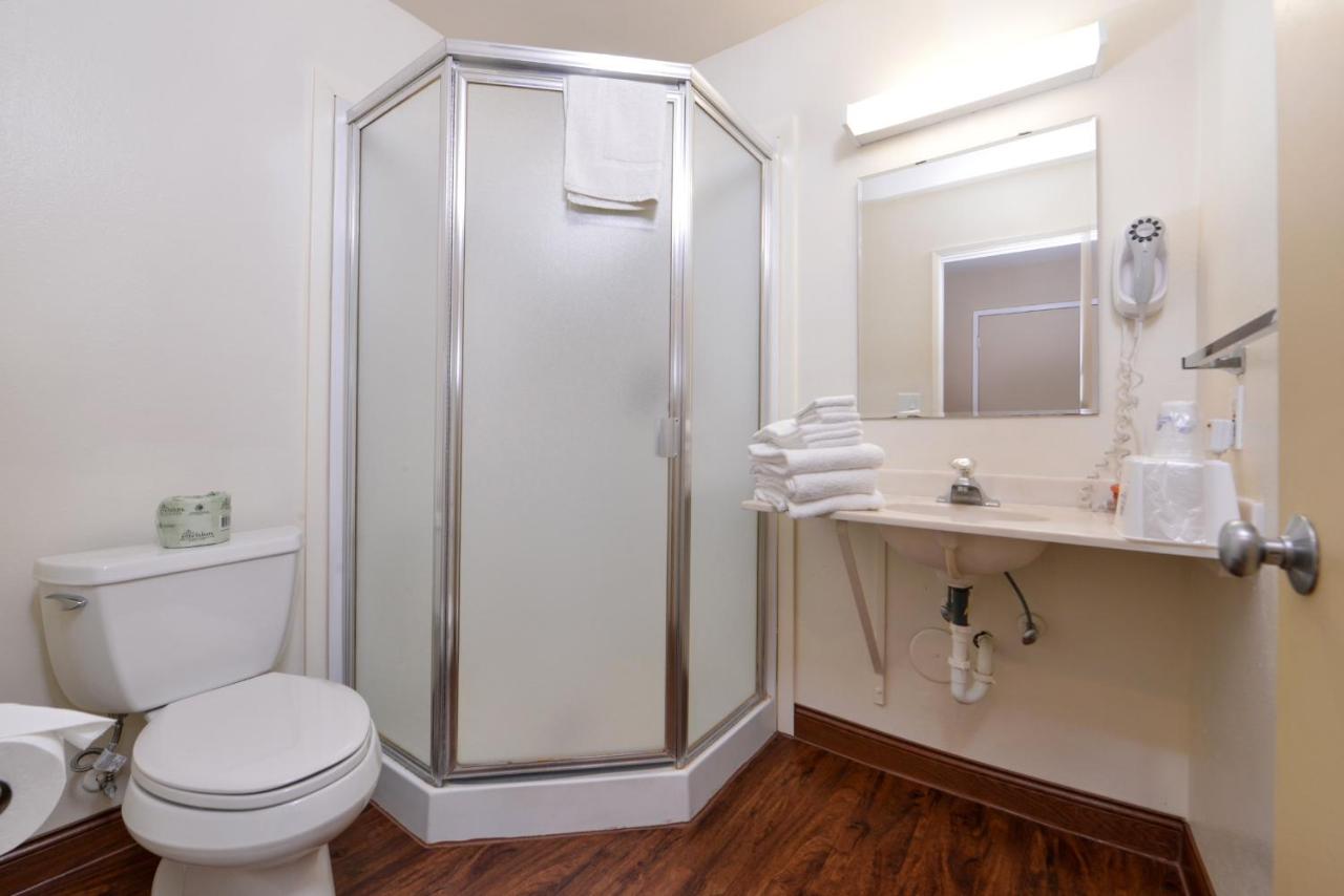 Double Room at Valued Stay Madison