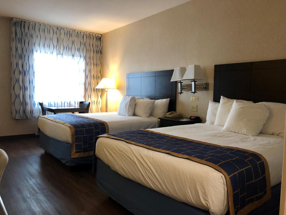 Queen Room with Two Queen Beds - Disability Access/Non-Smoking at Days Inn by Wyndham Grants
