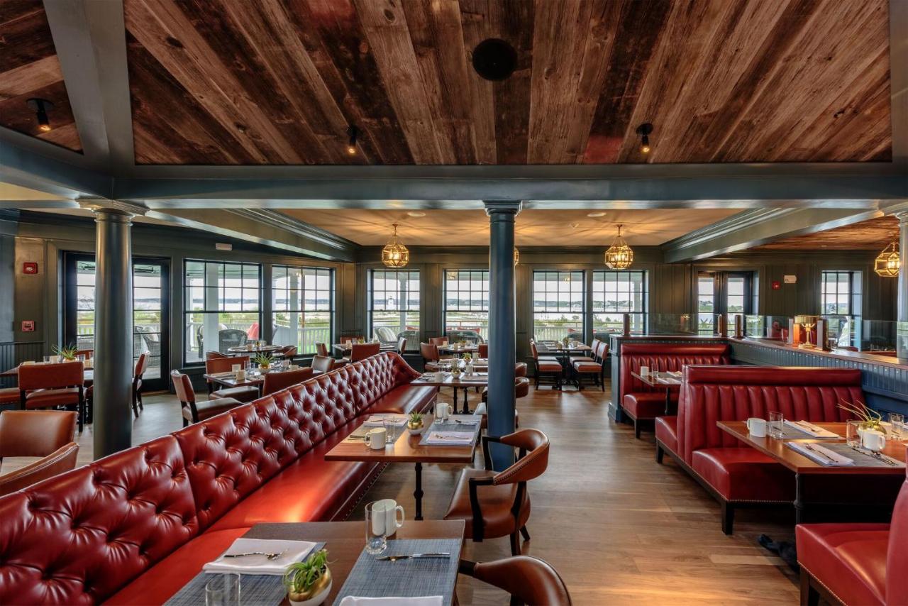 | Harbor View Hotel