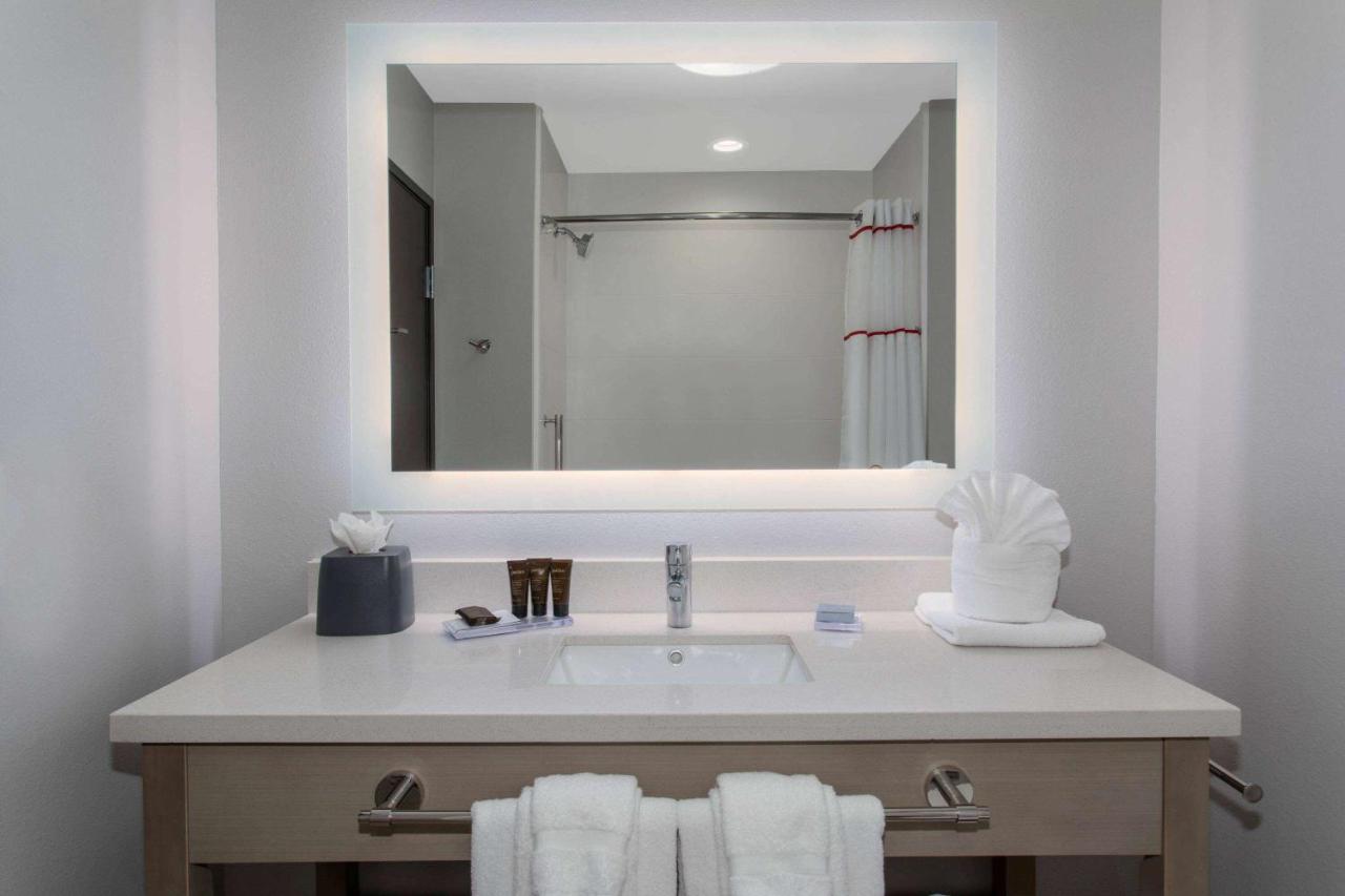 Queen Studio Suite - Non-Smoking at Hawthorn Extended Stay by Wyndham Loveland