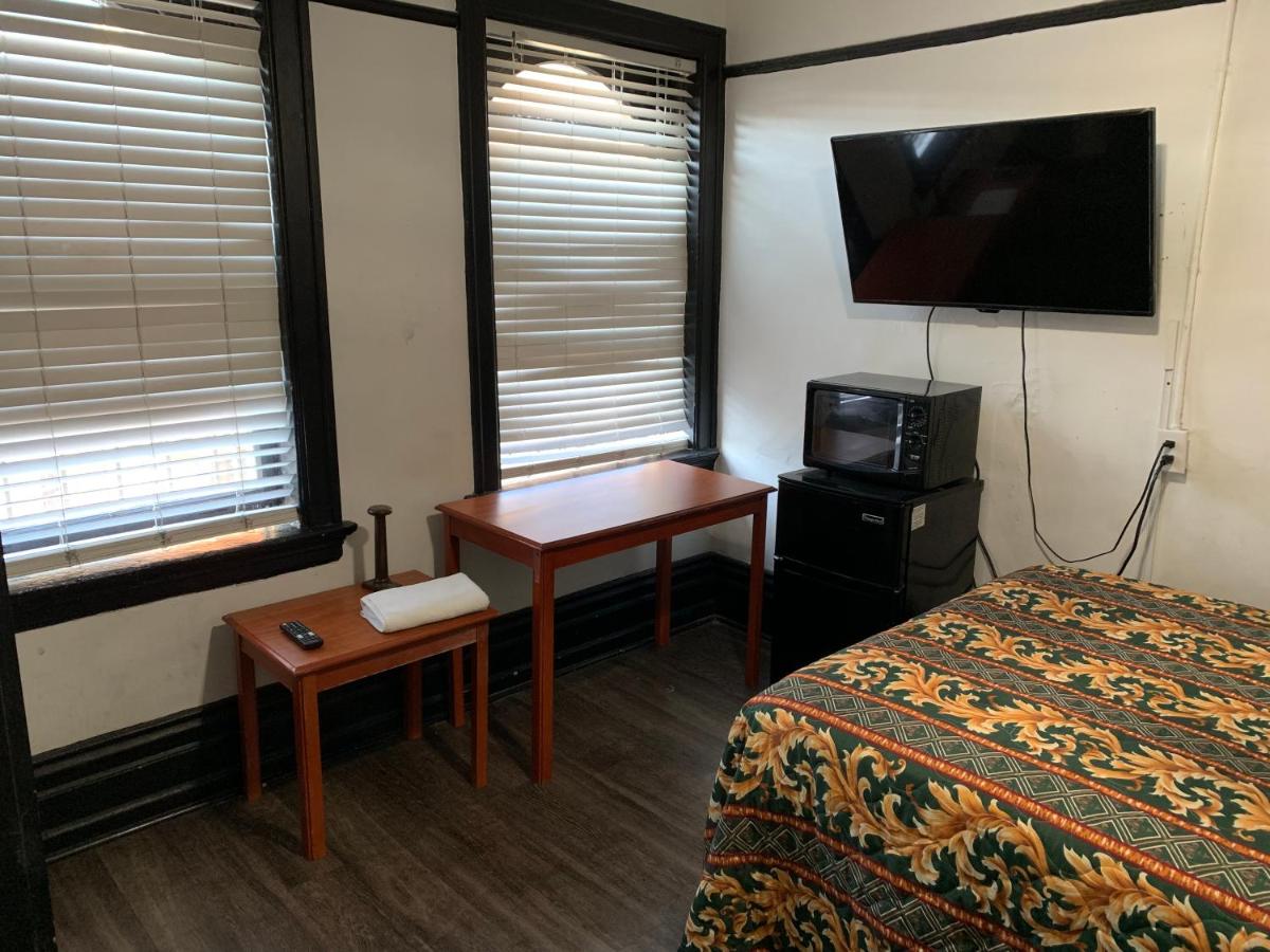 Double Room with Shared Bathroom at The Adrian