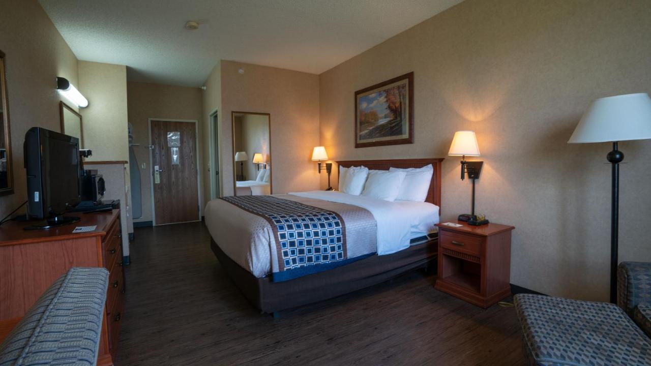  | Miles City Hotel