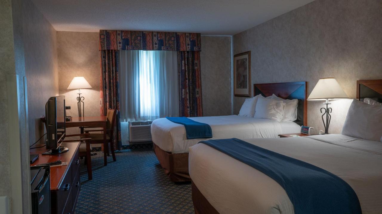  | Miles City Hotel & Suites