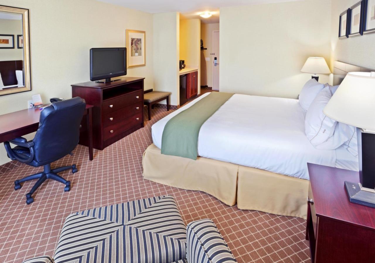  | Holiday Inn Express Hotel & Suites Chehalis - Centralia, an IHG Hotel
