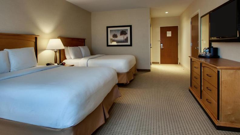Deluxe Queen Room with Two Queen Beds at Hollywood Casino Bangor