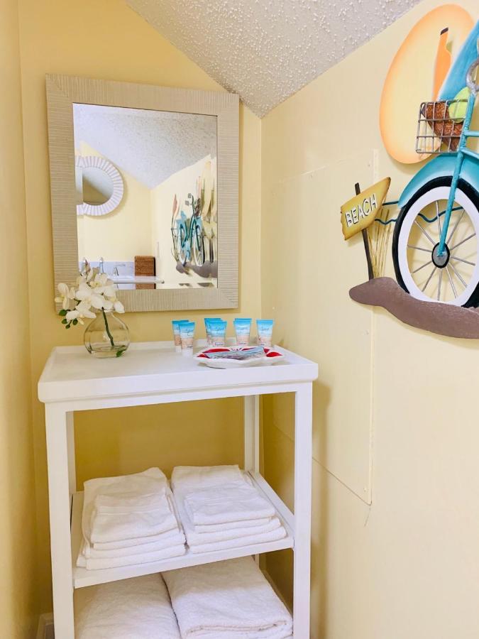 | Lake Minneola Inn