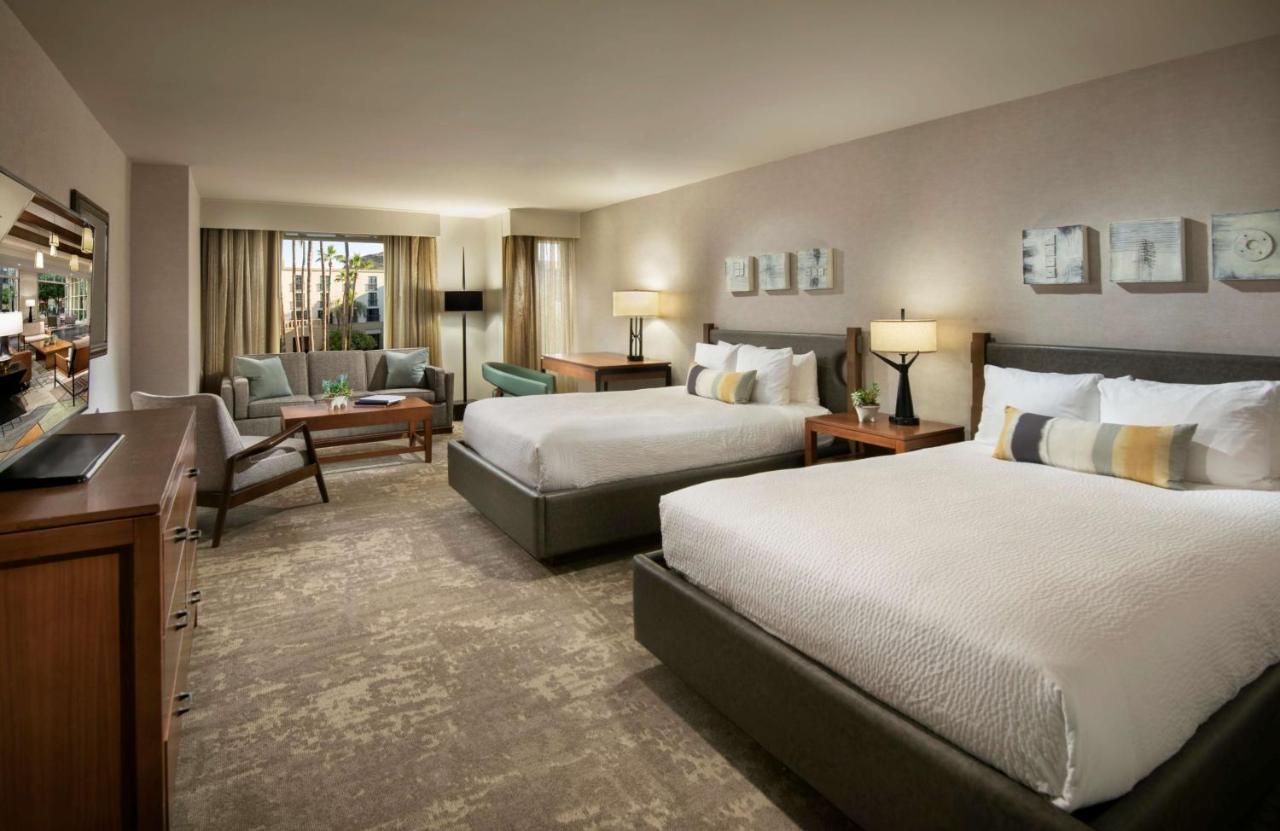Deluxe Double Room with Two Double Beds at Tempe Mission Palms, a Destination by Hyatt Hotel