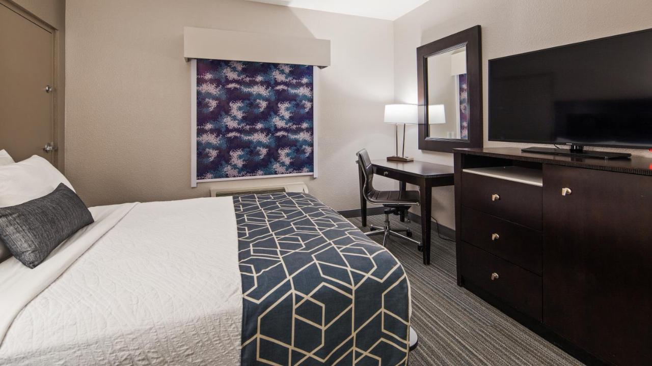 | Best Western Plus Wilkes Barre-Scranton Airport Hotel
