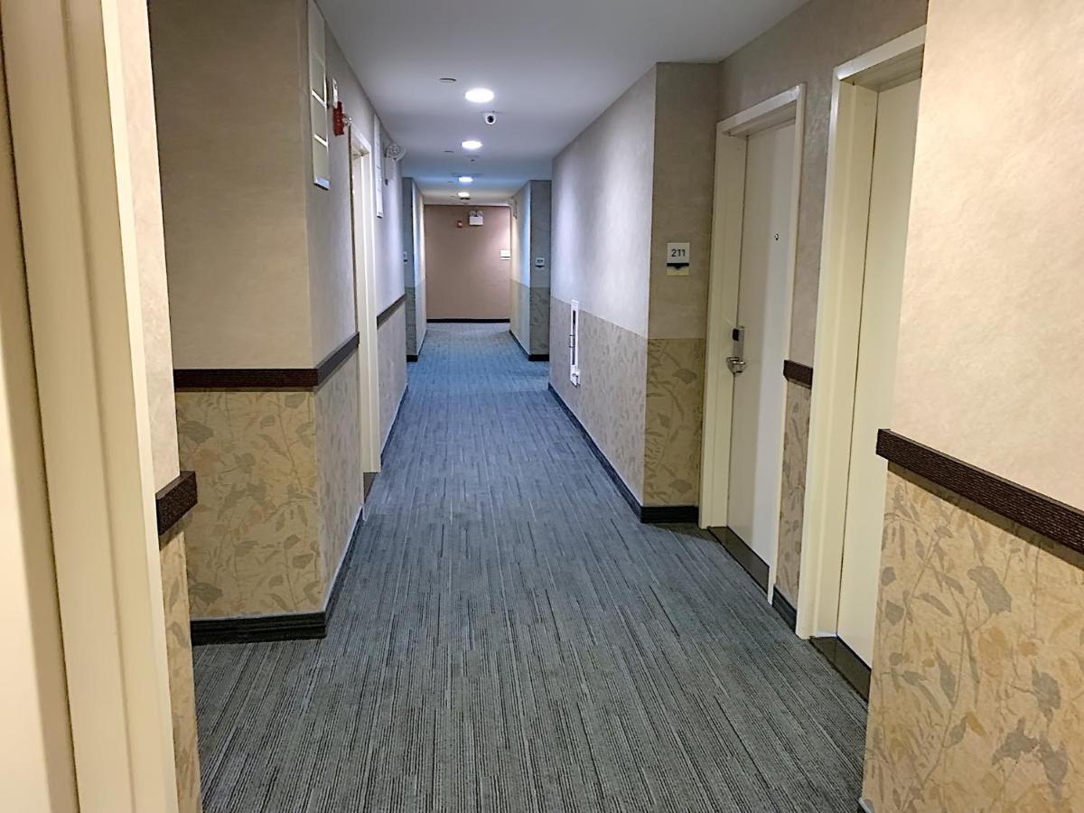  | 7 Days Hotel