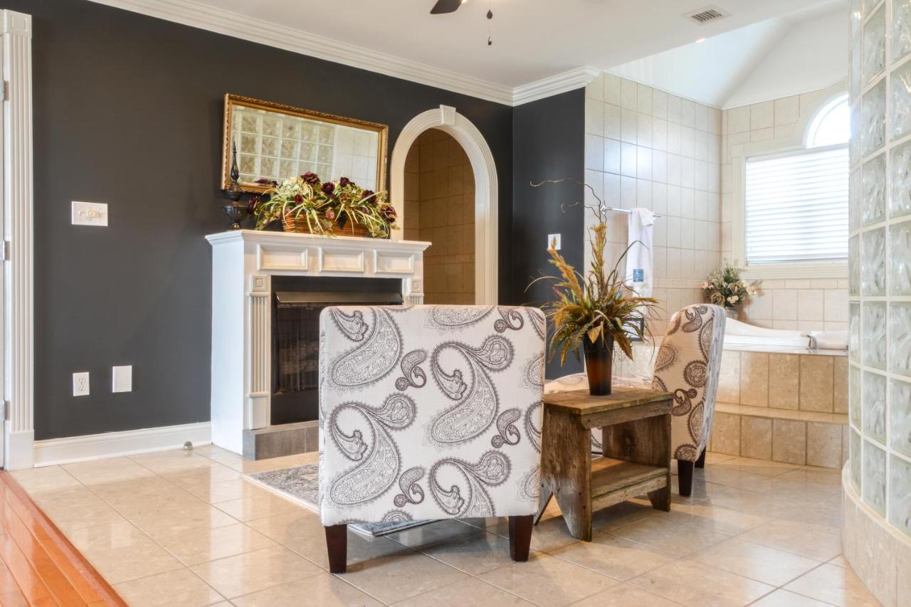 | Barren Breeze Bed and Breakfast