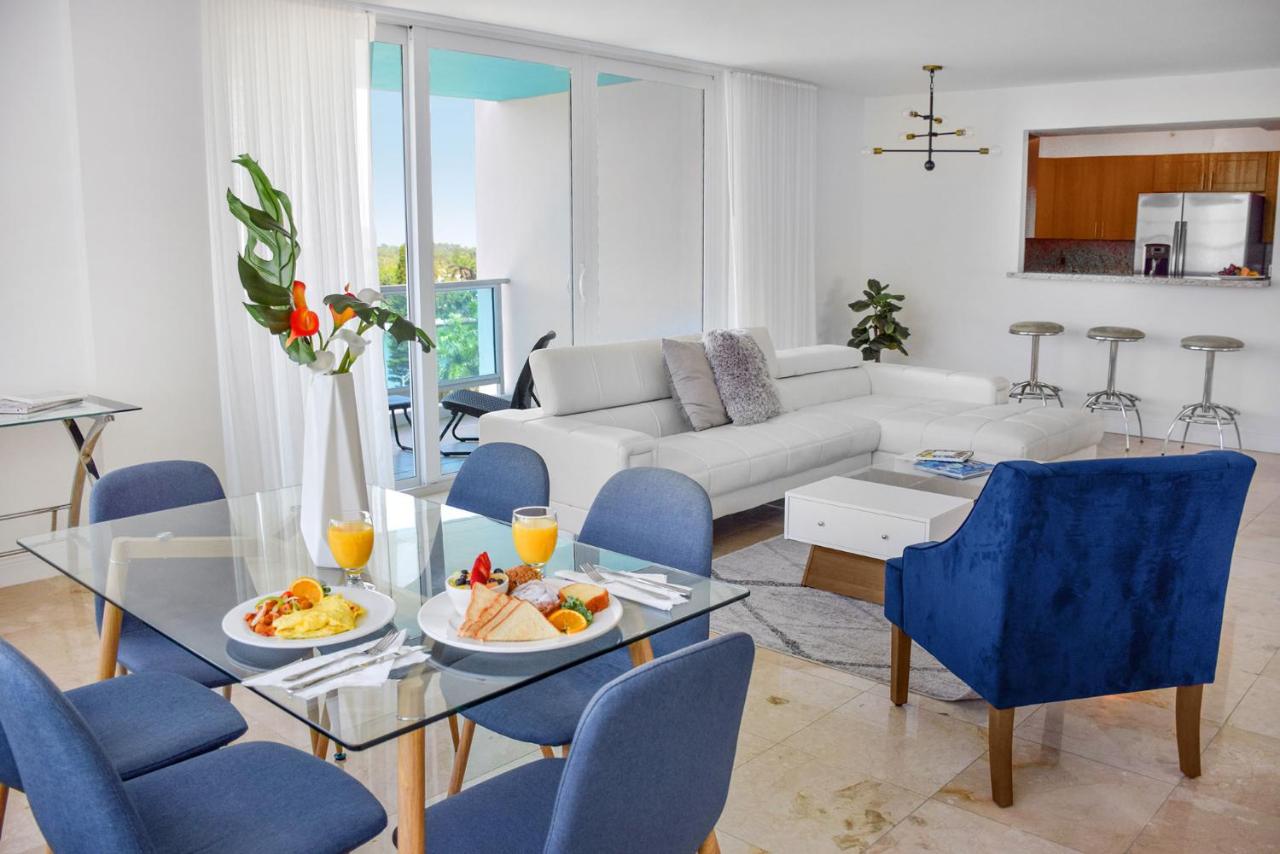 Corner Bayview Master Suite 2 Bedroom 2 Bath and Kitchen at Seacoast Suites on Miami Beach