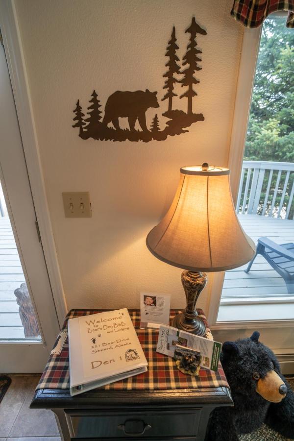 | Bears Den Alaska Lodging