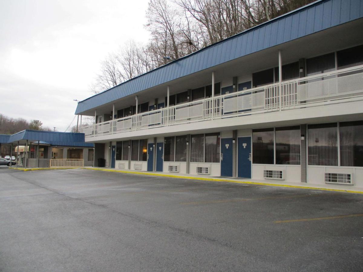 | Motel 6-Chilhowie, VA