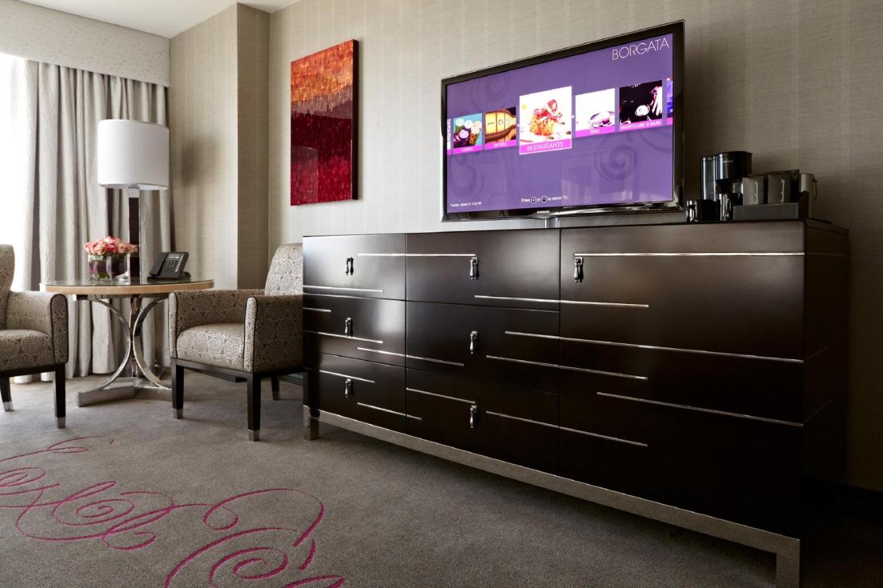 Classic King Room at Borgata Hotel Casino & Spa