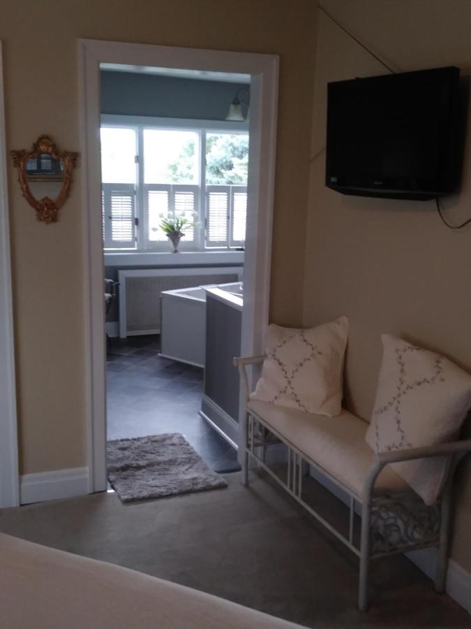 | The guest house at the regina house tea room