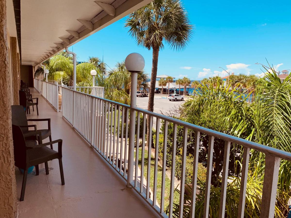 | Inn on the Gulf