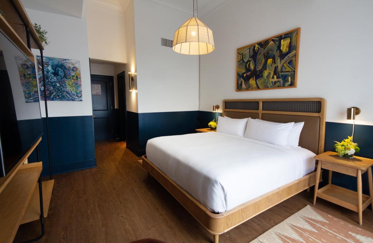 ADA Deluxe Room - 1 King Bed at Hotel Theo New Orleans, Tapestry Collection by Hilton