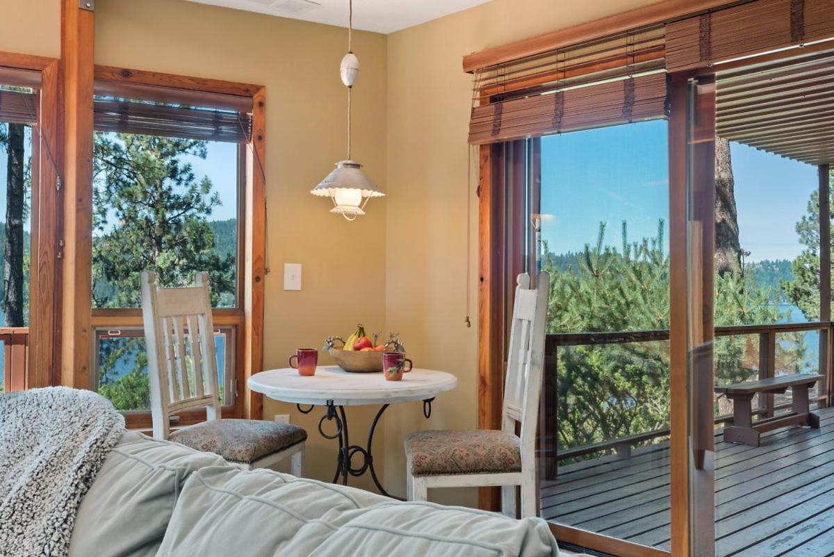  | Camp Runamuck Idaho Bed and Breakfast