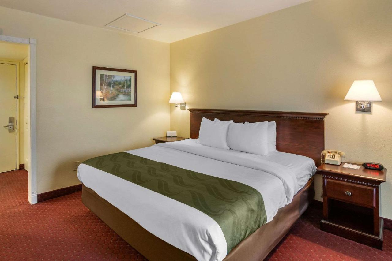 King Room - Non-Smoking at Quality Inn & Suites El Cajon San Diego East