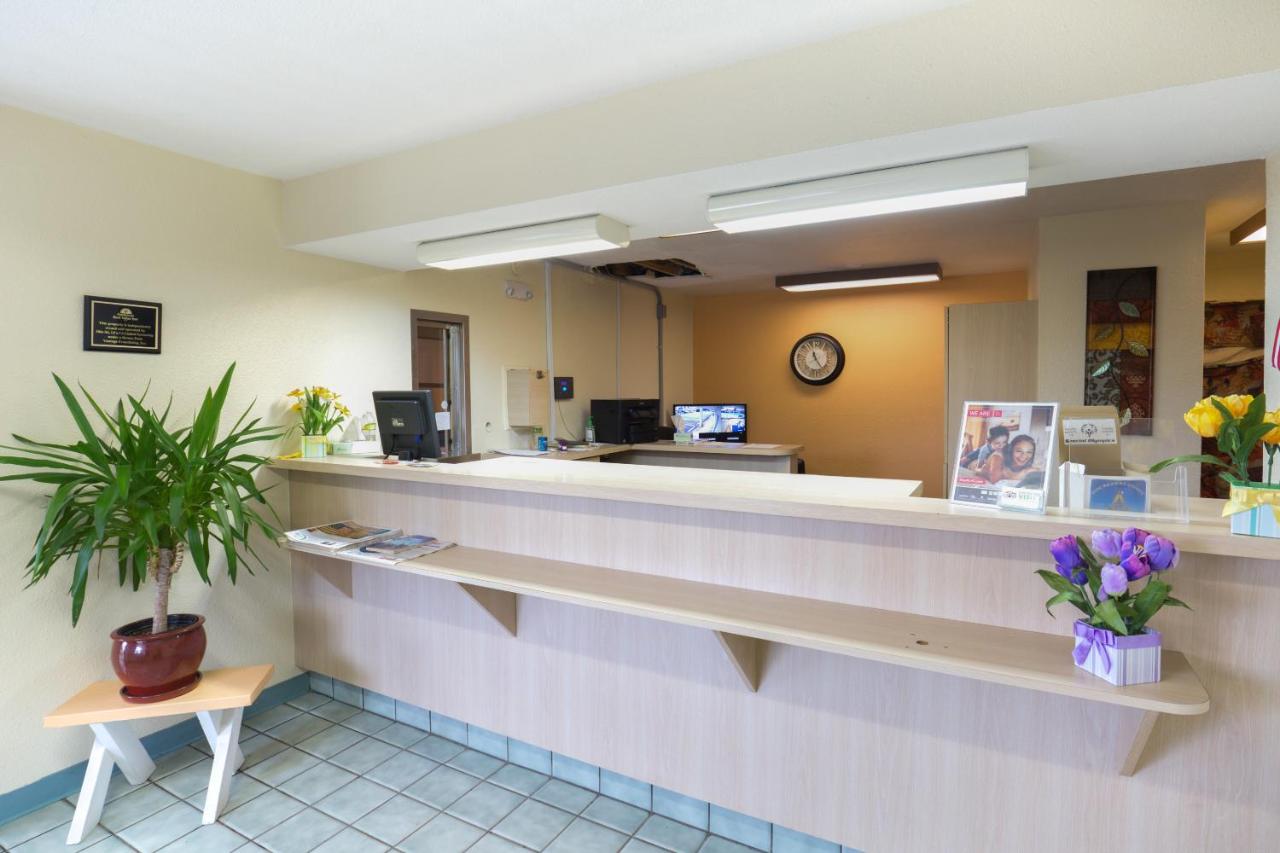  | Days Inn by Wyndham New Philadelphia
