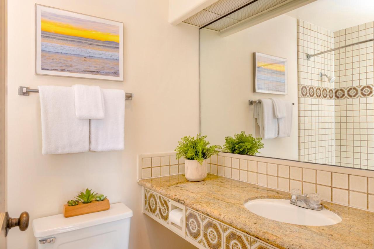  | Clocktower Inn Ventura