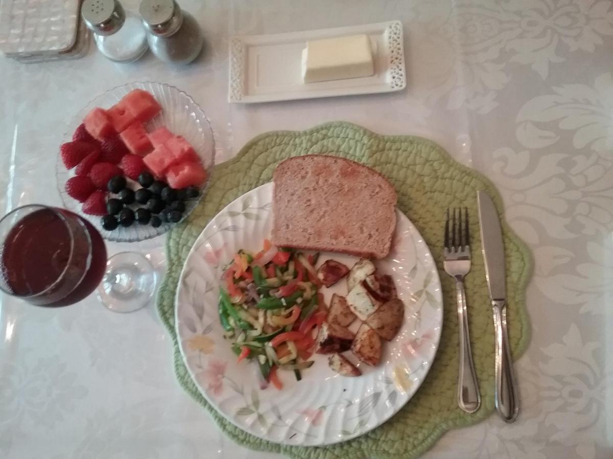 | Hanover House Bed and Breakfast