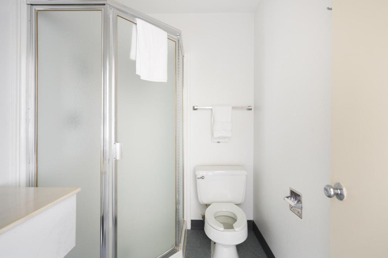  | Days Inn by Wyndham New Philadelphia