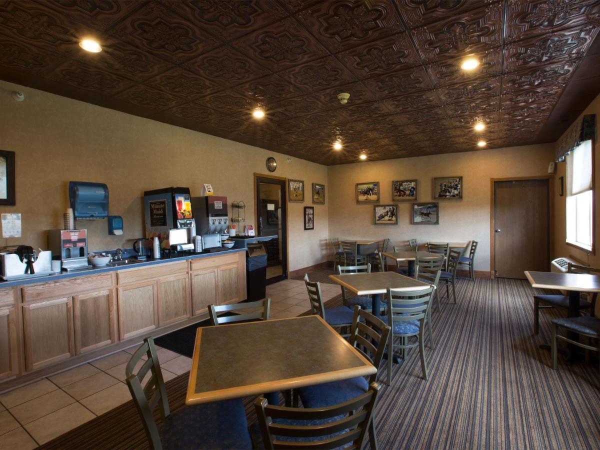  | Miles City Hotel