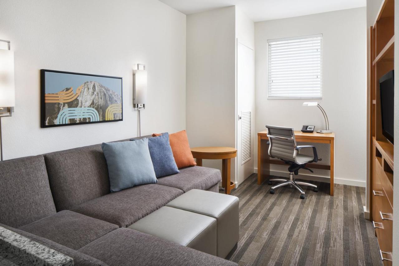 King Studio Suite with Sofa Bed at HYATT house Boulder/Broomfield