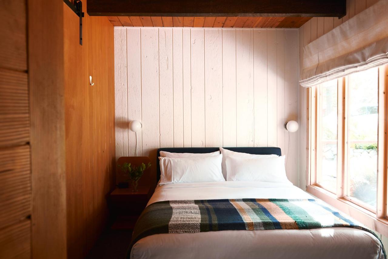 Quadruple Room at Captain Whidbey