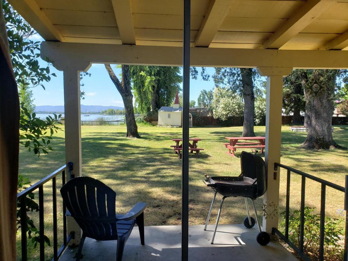 | Skylark Shores Resort