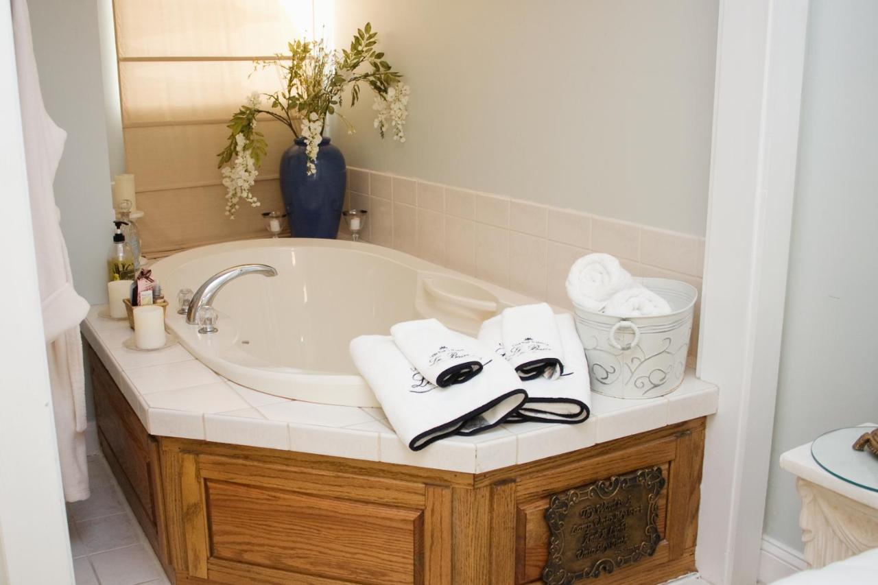  | Woodstock Inn Bed & Breakfast