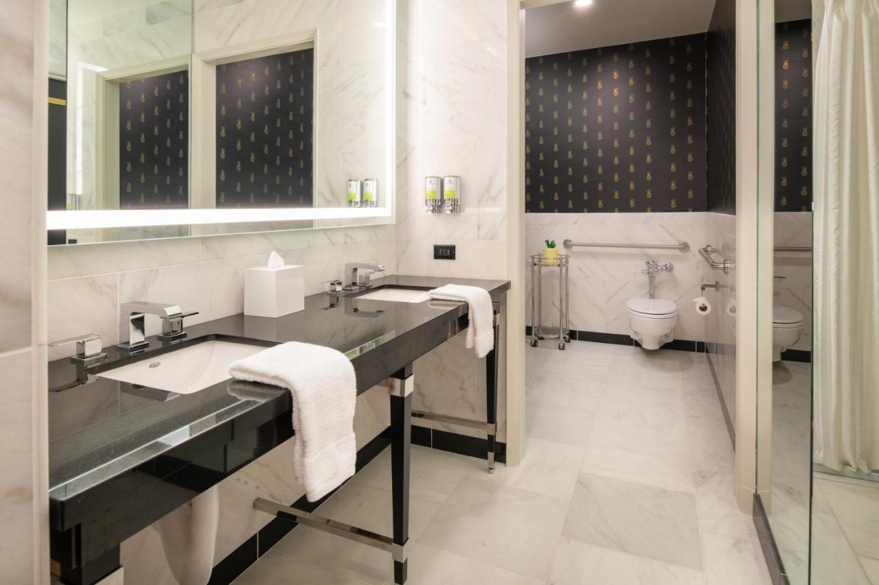 Queen Room - Disability Access at Staypineapple, An Elegant Hotel, Union Square
