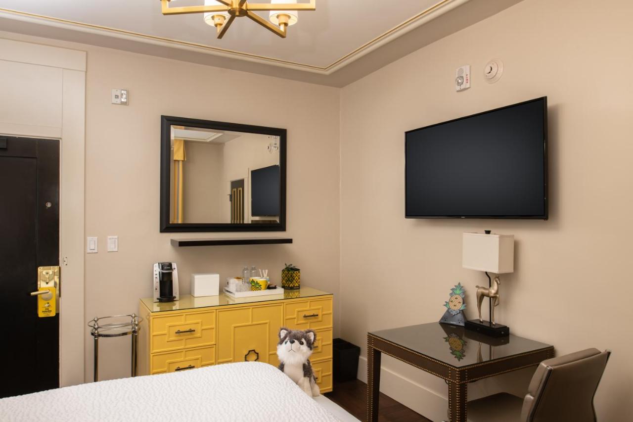 Queen Room with Communication Features at Staypineapple, An Elegant Hotel, Union Square