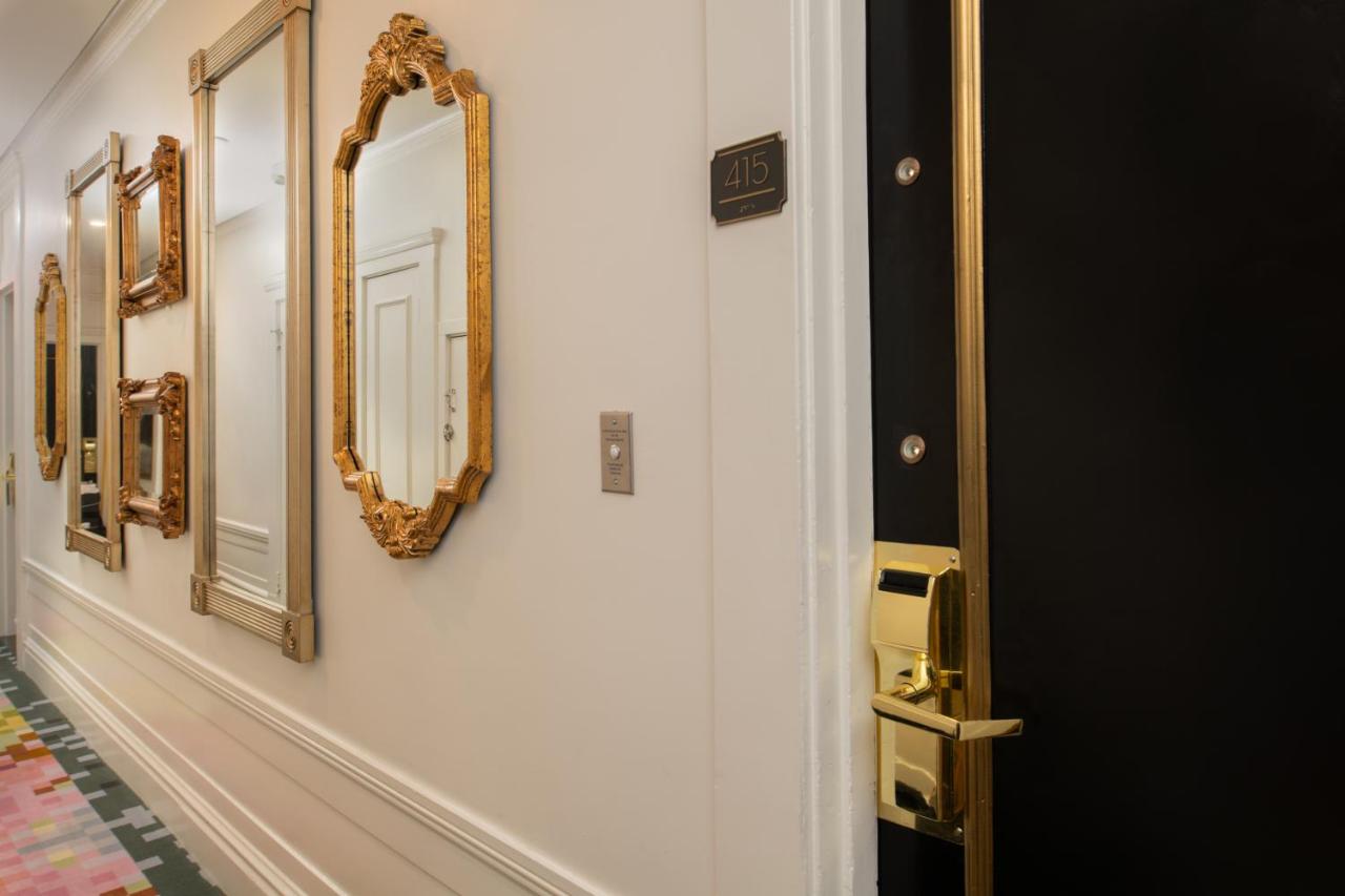 King Room at Staypineapple, An Elegant Hotel, Union Square
