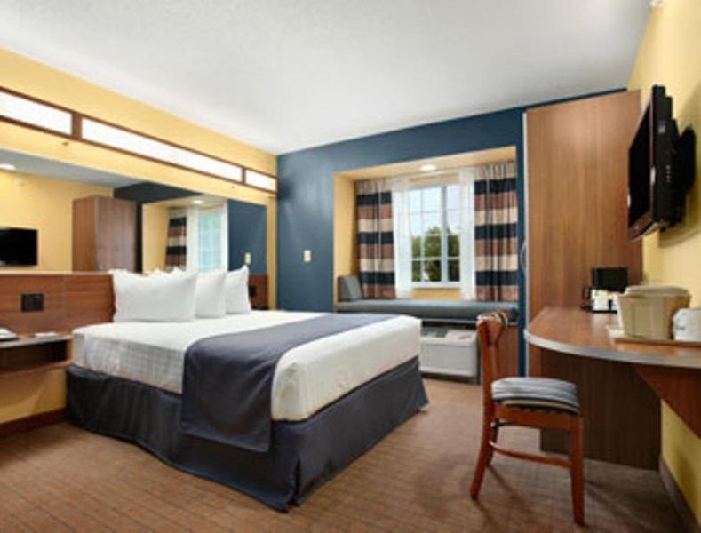 | Microtel Inn & Suites Chili/Rochester