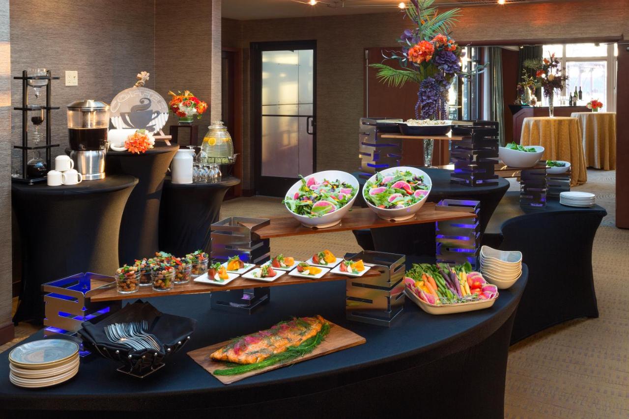 | Silver Cloud Hotel - Seattle Stadium