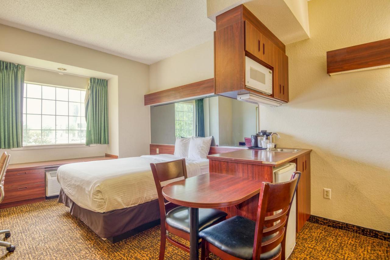  | Trident Inn & Suites, Baton Rouge