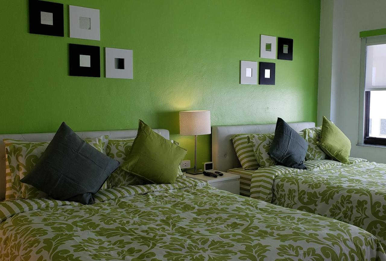 | Miami Beach Suncoast apartments VII
