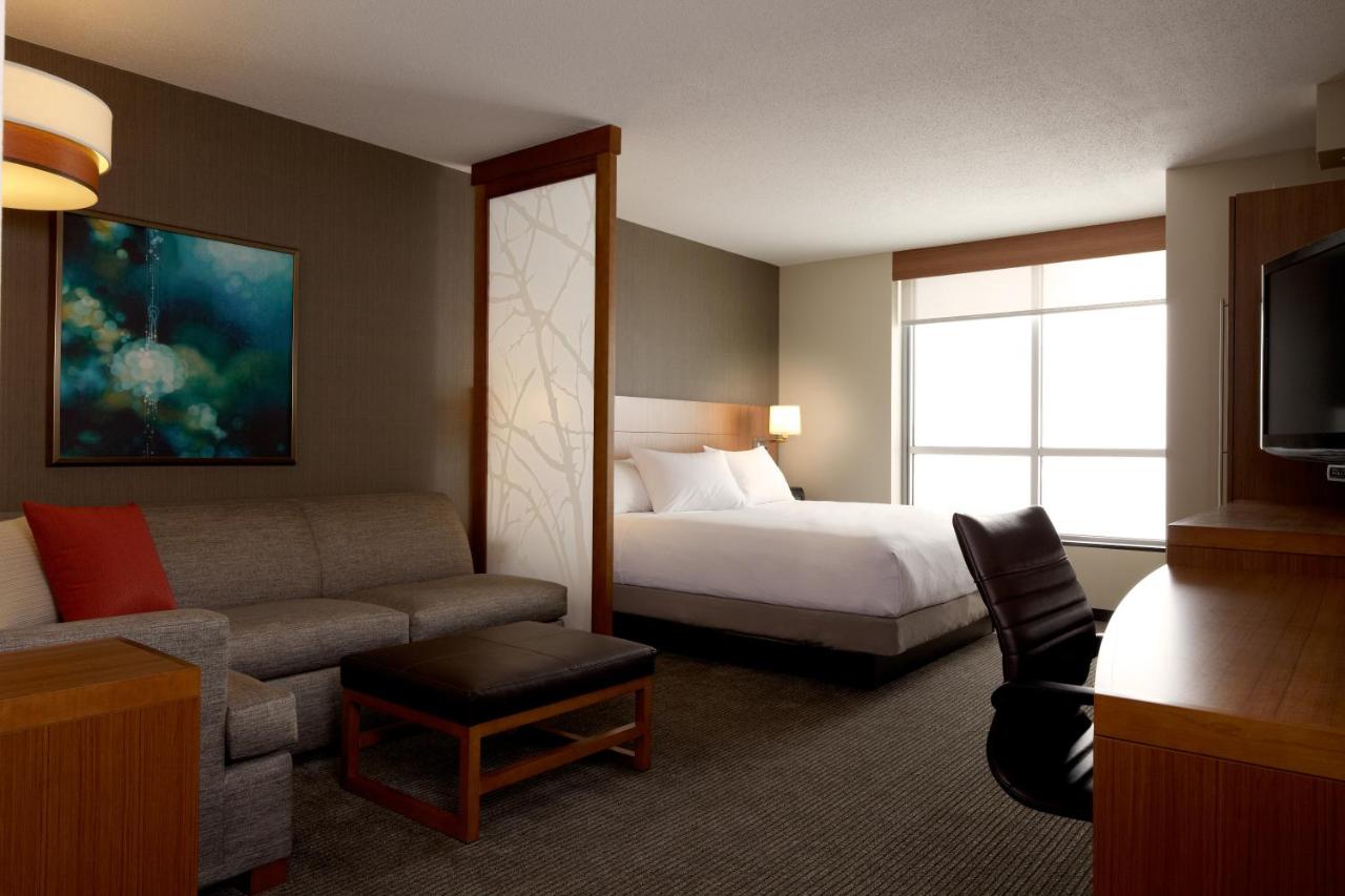 Superior King Room at Hyatt Place San Jose Airport